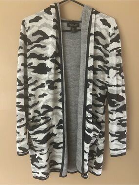 Rachel Zoe Black and White Knit Open Cardigan